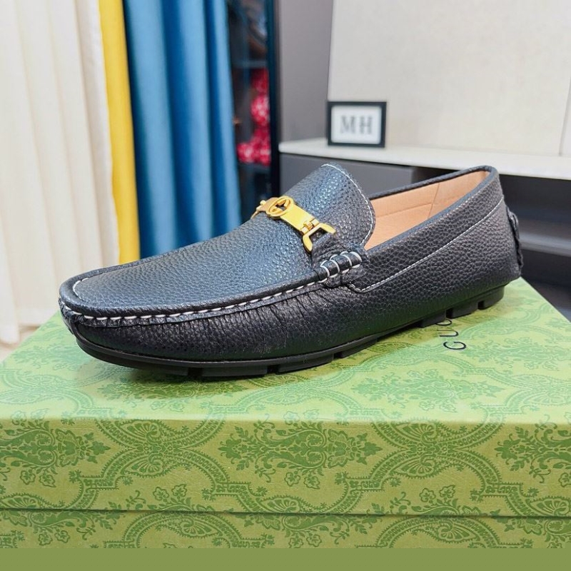 G*u*i leather shoes